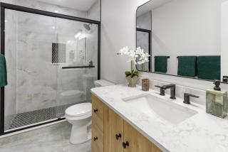 Cozy Boston Stay / 8 Minutes to Boston - 7