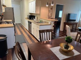 Home Away From Home No Pet Fee - 6