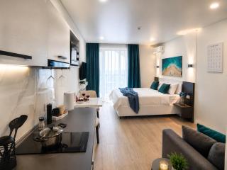 AU Aparts - apartment on 38th floor with Batumi Stadium view - Calligraphy Towers - 0