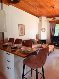 Christina's Sea View House - 2