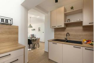 Beachfront Apartment Betty - Happy Rentals - 2