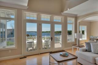 The Hill Dog Friendly Panoramic Ocean Views - 2
