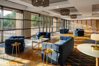 Downright Austin, a Renaissance Hotel - 3