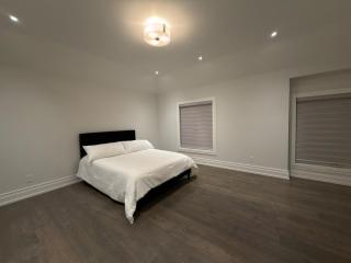 Modern Luxury Living - 4