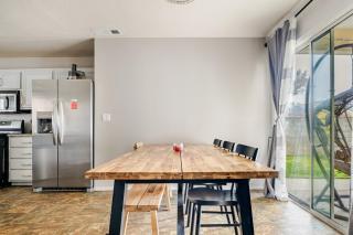 Two-Story Family Home In Yuba - 9