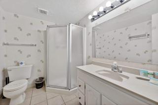 Eagle Motel Suite 100 - 2