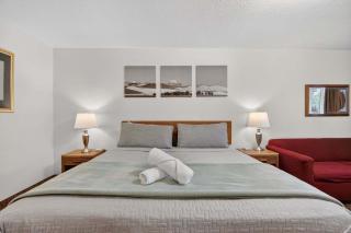 Eagle Motel Suite 107 - 4