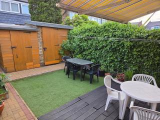 4 bedroom house 11minwalk W Norwood Station zone3 - 4