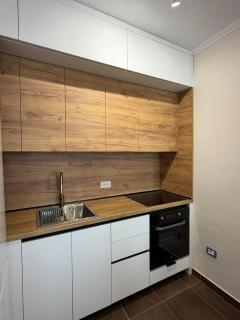 Luxury Stay in Krujë Center - 3