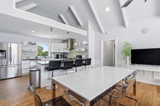 Sprawling Southampton Home: Private Pool - 6