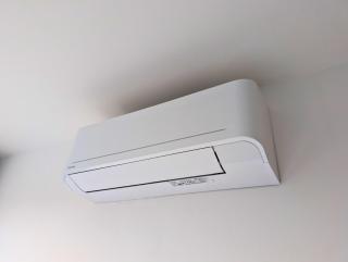 Modern Vinohrady Apartment with AC & Parking - 4