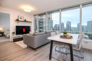 Central 2 Bedroom Apartment on Davie Street - 0