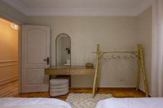 Aura properties - 4