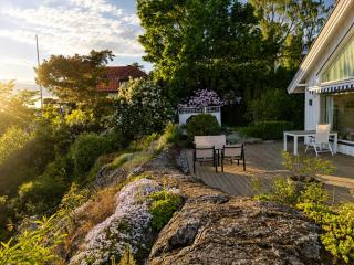 Panoramic Oslofjord Views with Private Beach Hut - 8