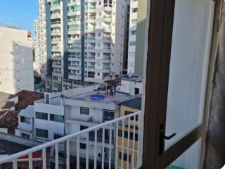 APARTAMENTO NO CORAÇAO DE GUARAPARI -- 100m DAS PRAIAS - 2