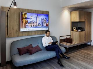 Novotel Parma Centro - 1