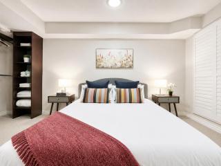 Prime Downtown 1BR Near Major Attractions - 3