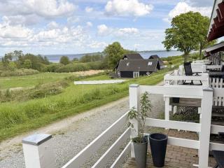 Ferieby Gem, Views & Activities - 1