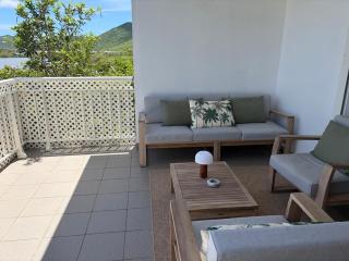 Friar's Bay Beach Retreat - Comfy 2BR Duplex - 8