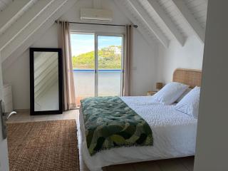 Friar's Bay Beach Retreat - Comfy 2BR Duplex - 3