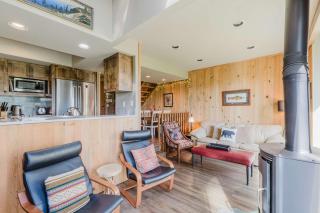 Lakeview Meadow Retreat - 2