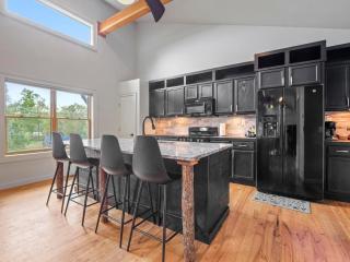 Blackwood Mountain House - 1