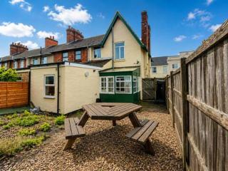 The Kettering Residence, En-Suite Rooms, Near Silverstone & KGH - 3