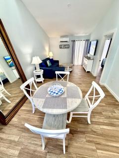 VILLA 3 walk to Beach, Pool, Daily Rentals - 7
