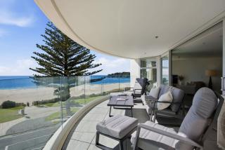 Marine Horizon with Five Star Focused Pool & Sauna - 0