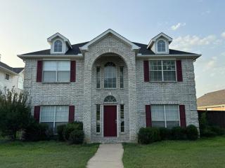 Spacious 4 Bedroom home 15 mins to DFW Airport and 30 mins from Dallas Stadium - Great for World Cup Fans ! - 8