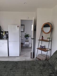 Private Studio providing a comfortable space - 7