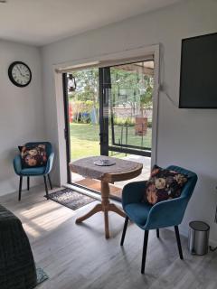 Private Studio providing a comfortable space - 3