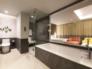 Mercure Bangkok Sukhumvit 24 - 1