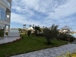 sea view pool and beach access - 6