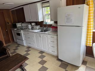 Private Beach Access -Cottage 12 - 3