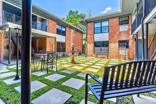 Houston FIFA Apartment - 11 - 1