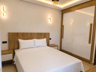 Comfortable apartment in Mdiq - 6