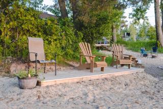 Private Beach Access -Cottage 15 - 0