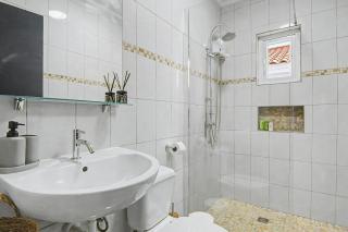 Casa Toscana - Family-Friendly Resort - Pool - 2 Bedrooms - 3