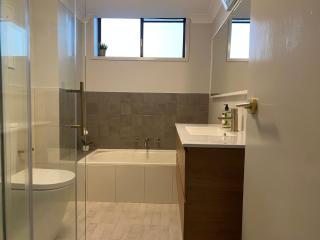 Aviemore 4 14 Cobbodah Street - 9