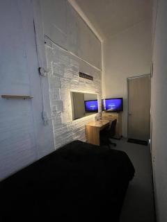 Habitación cerca al aeropuerto con baño privado - 3