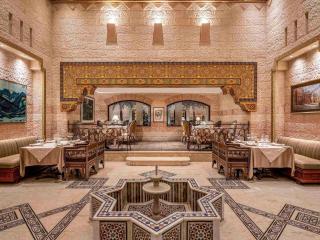 Mövenpick Resort Petra - 8
