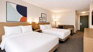Spark by Hilton Stafford Sugar Land - 7