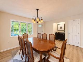 Cliff Top Retreat Spacious - 5
