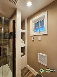 84 Raccoon Road: Holocene - 3