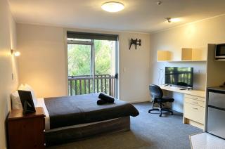 Cube Lite Apartments - Hamilton - 6