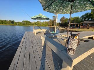 Happy Dock Hideaway - 1