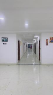 PLAY HOTEL BUDHA TOWER sector 18 metro station - 8