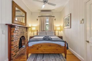 The Family Getaway - 3 Bed-2 Bath-1Car - Wooloowin - 1