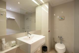 24 Inn at BTS Phrom Phong - 2